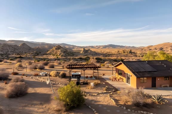 TPH · Lariat - The Pioneertown House